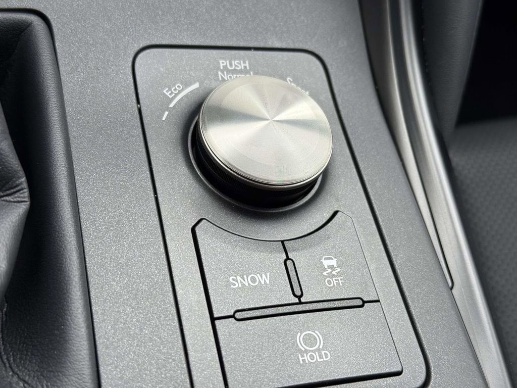 Used 2022 Lexus IS 350 F Sport image 25