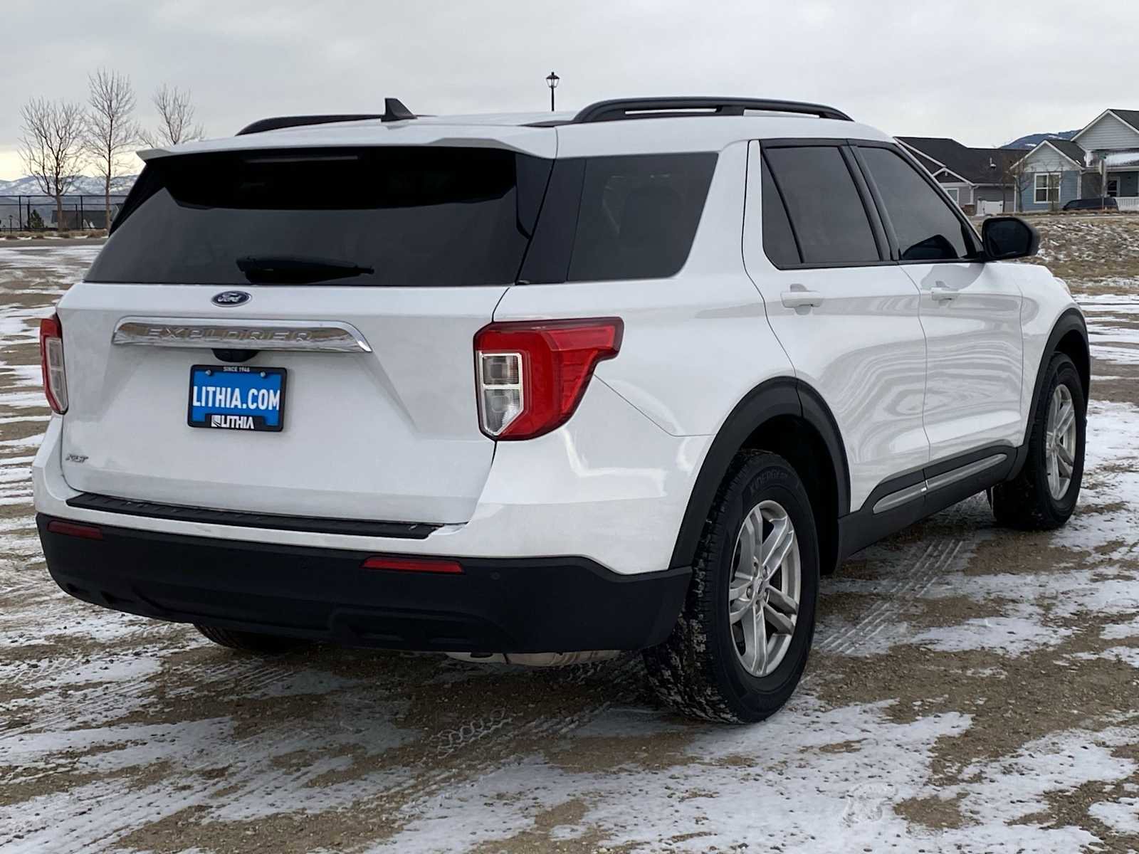 Used 2022 Ford Explorer XLT image 14