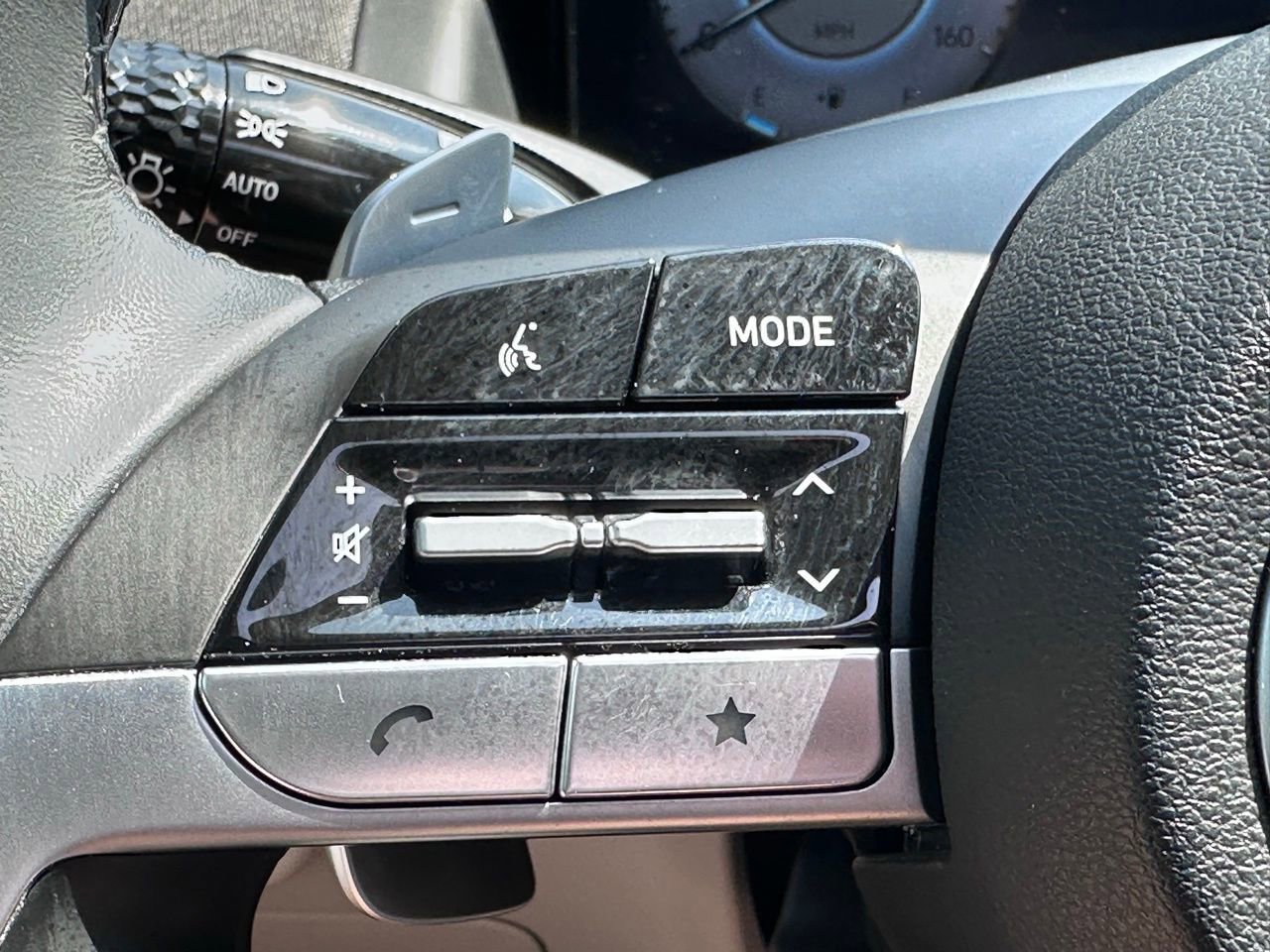 Used 2023 Hyundai Tucson Limited image 30