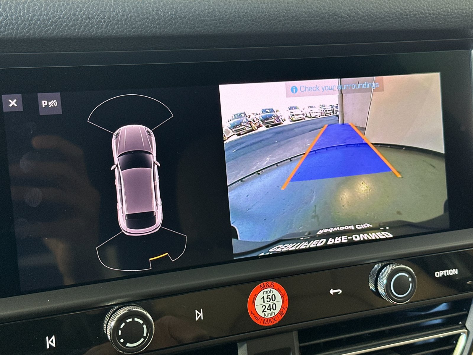 Certified 2026 Porsche Macan AWD/4WD image 23