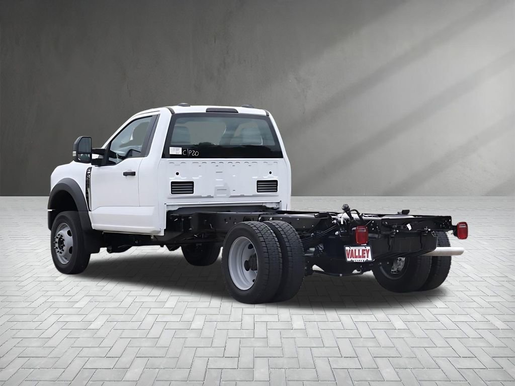 New 2025 Ford F550 4x4 Regular Cab Super Duty image 5