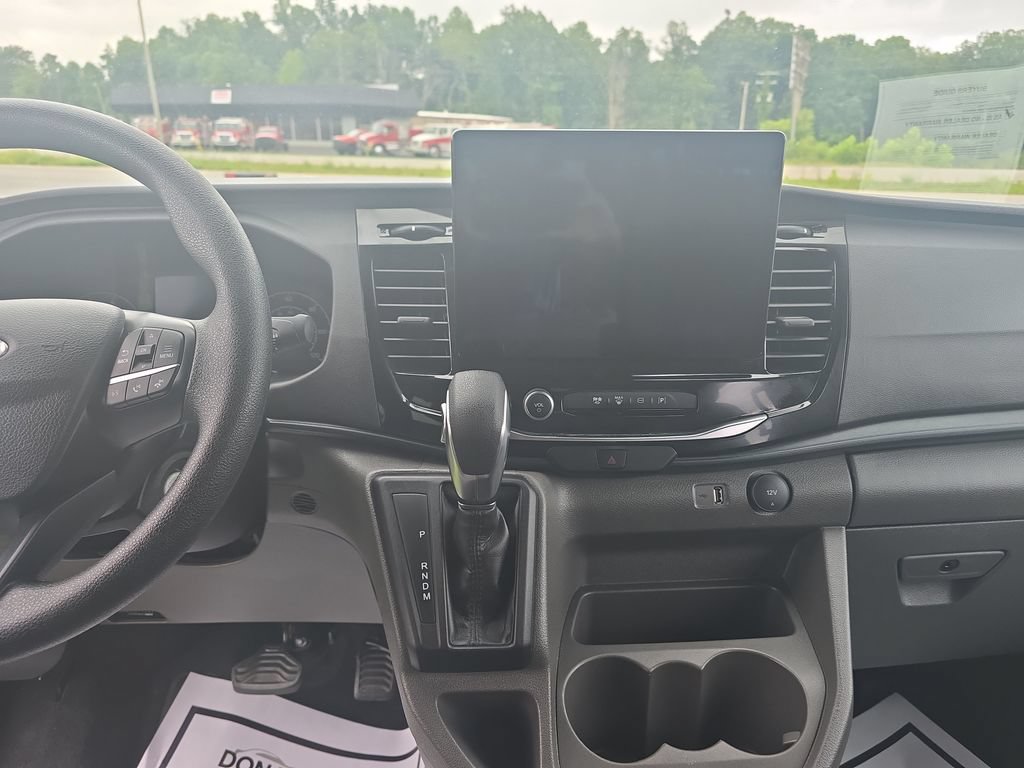 Used 2024 Ford Transit 350 XLT RWD image 17