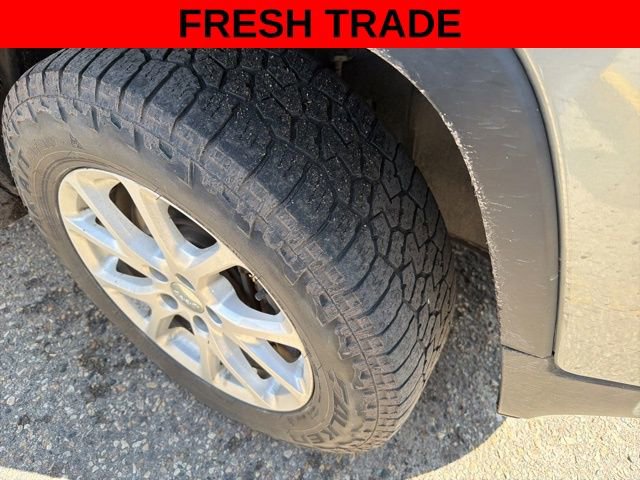 Used 2015 Jeep Cherokee Latitude w/ Comfort/Convenience Group image 7