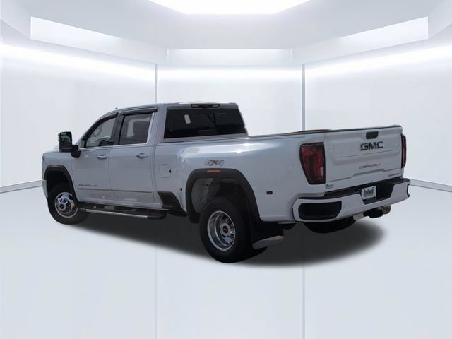 Used 2022 GMC Sierra 3500 Denali w/ Denali Ultimate Package AWD/4WD image 11