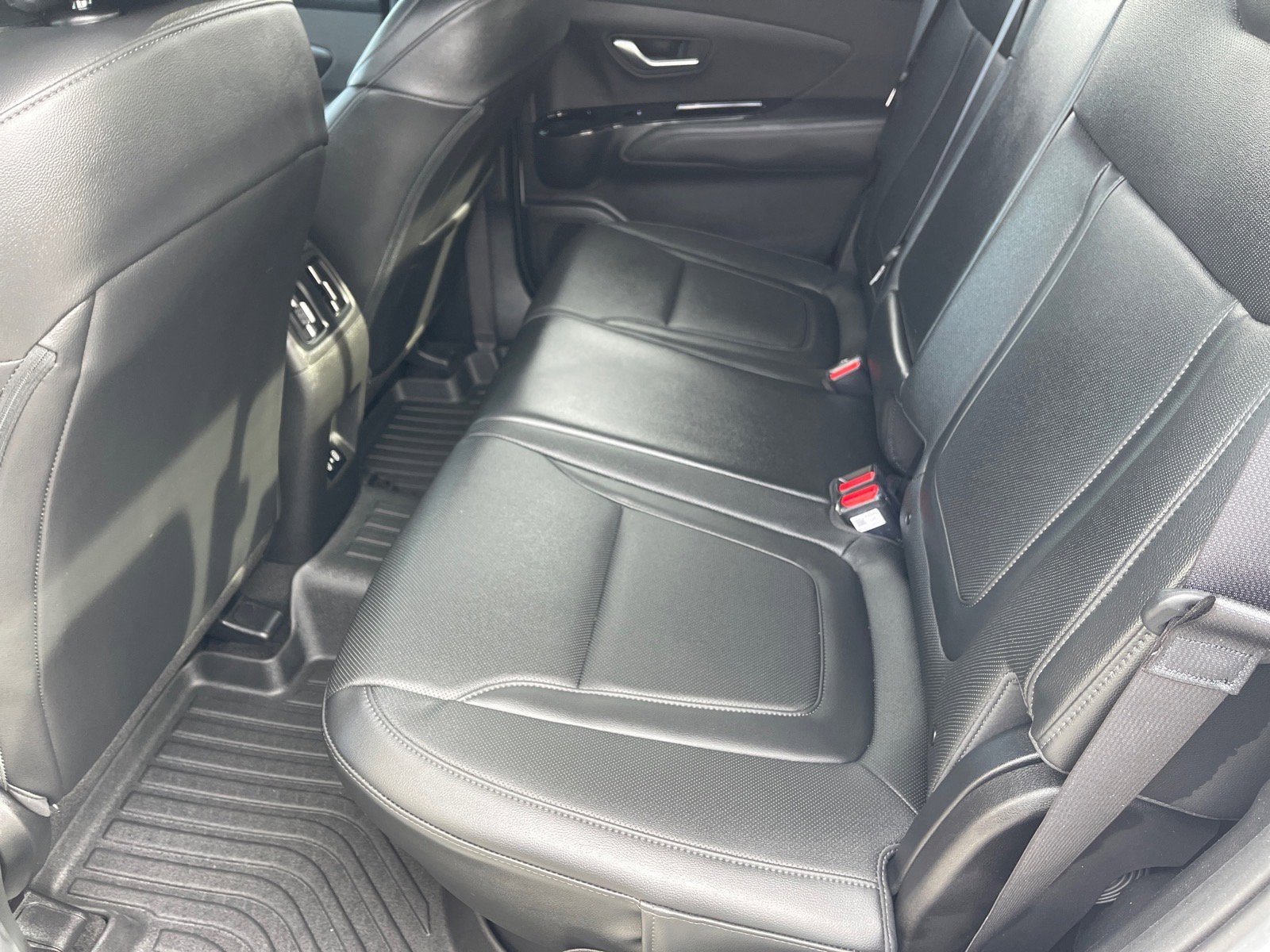 Used 2025 Hyundai Santa Cruz SEL image 12