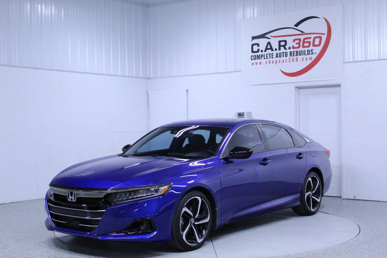 Used 2022 Honda Accord Sport image 2