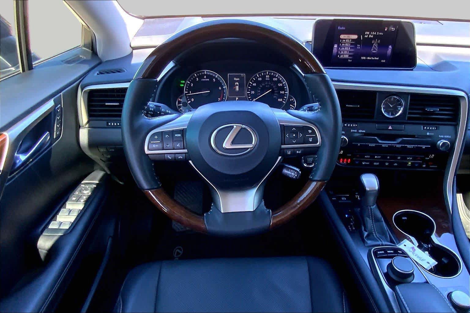 Used 2017 Lexus RX 350 FWD w/ Premium Package image 6