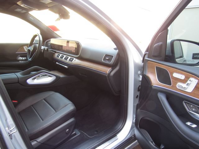 Certified 2025 Mercedes-Benz GLE 450 4MATIC image 17
