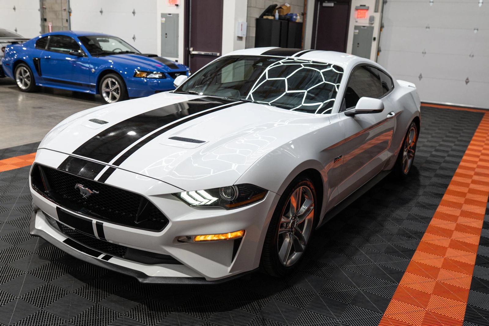 Used 2020 Ford Mustang GT Premium w/ Equipment Group 401A RWD image 7