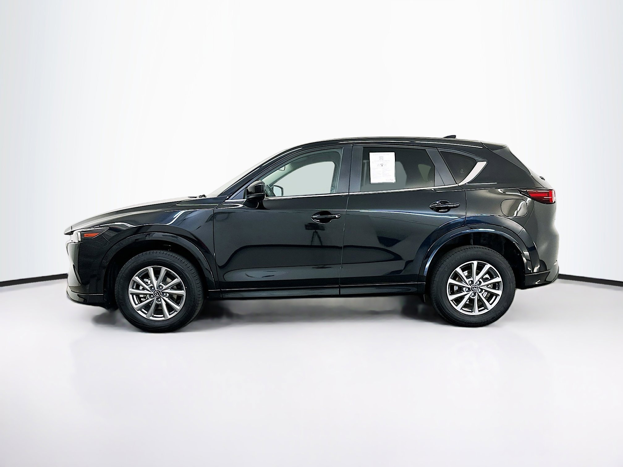 Used 2025 MAZDA CX-5 AWD 2.5 S w/ Select Package image 4