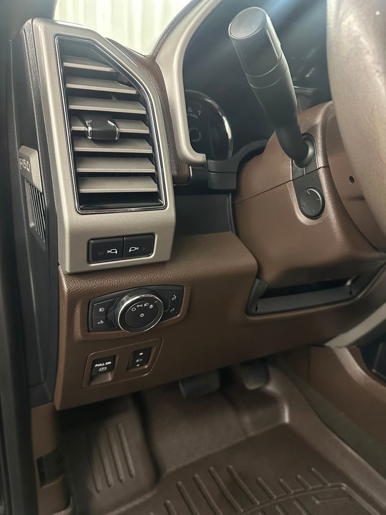 Used 2018 Ford F150 King Ranch w/ Equipment Group 601A Luxury image 14