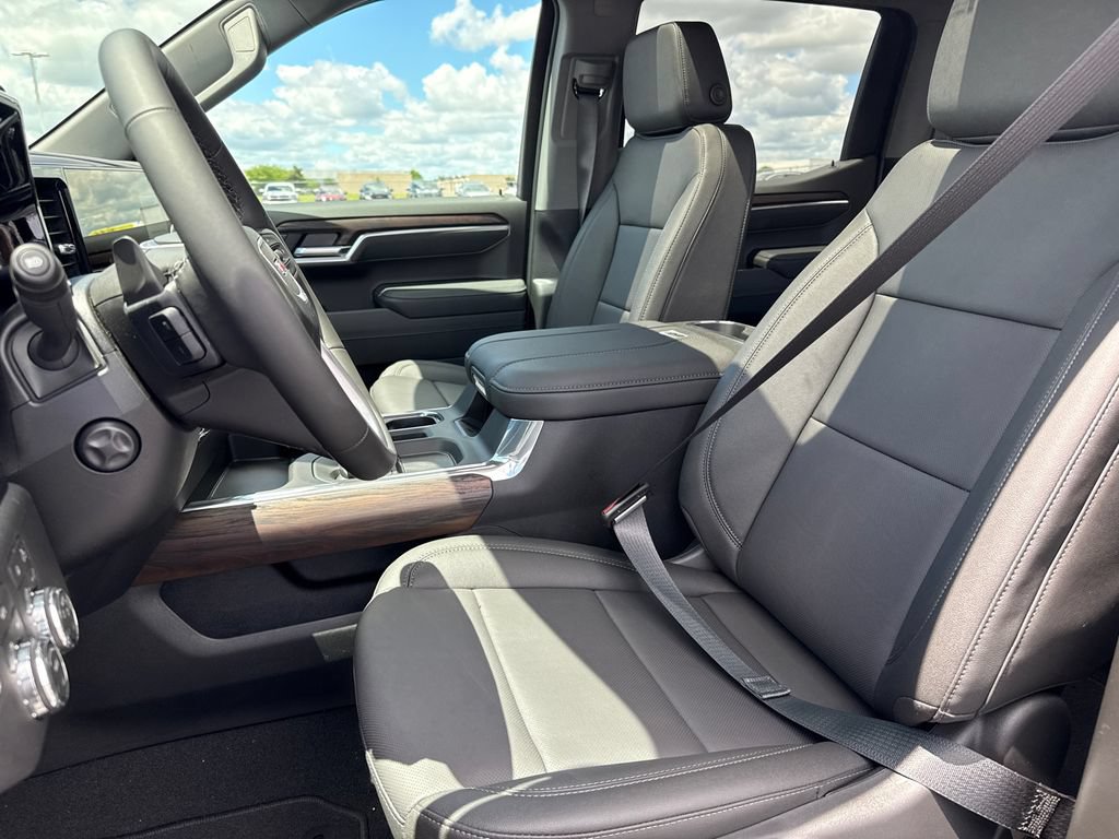 New 2026 GMC Sierra 1500 SLT w/ SLT Premium Package AWD/4WD image 17