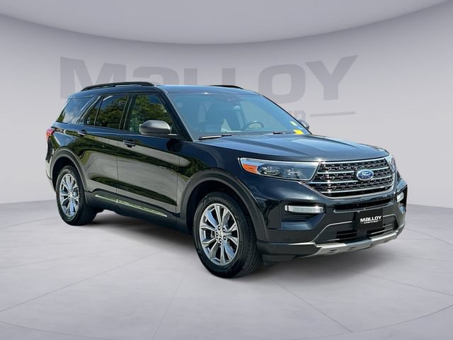 Used 2020 Ford Explorer XLT w/ Equipment Group 202A AWD/4WD image 7
