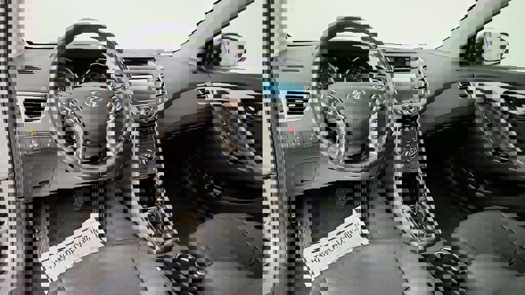 Used 2015 Hyundai Elantra Limited w/ Option Group 05 image 13