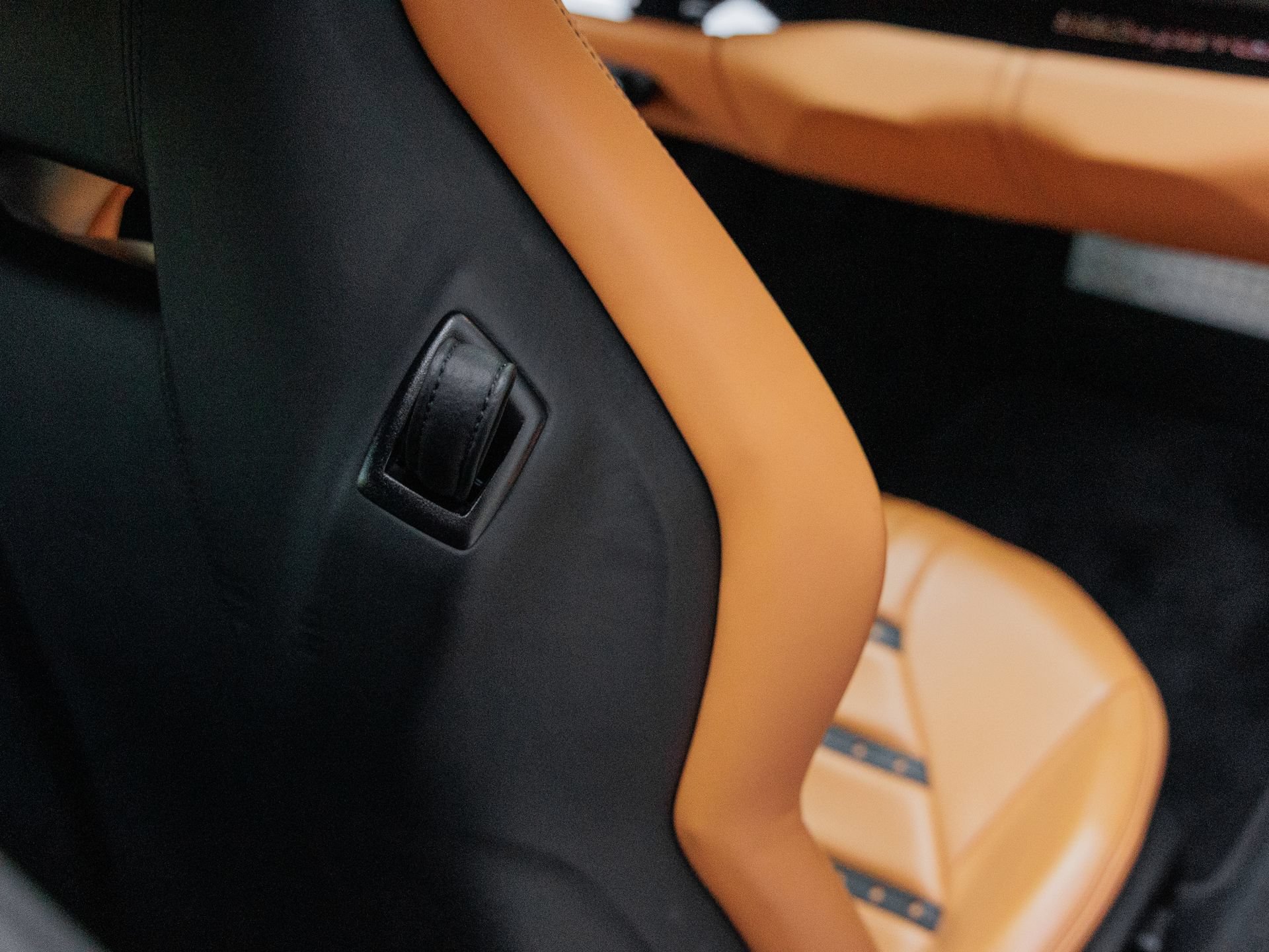 Used 2019 Ferrari 812 Superfast RWD image 38