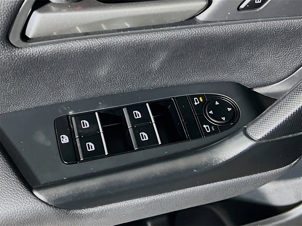 Used 2025 MAZDA CX-50 AWD 2.5 S w/ Preferred Package image 16