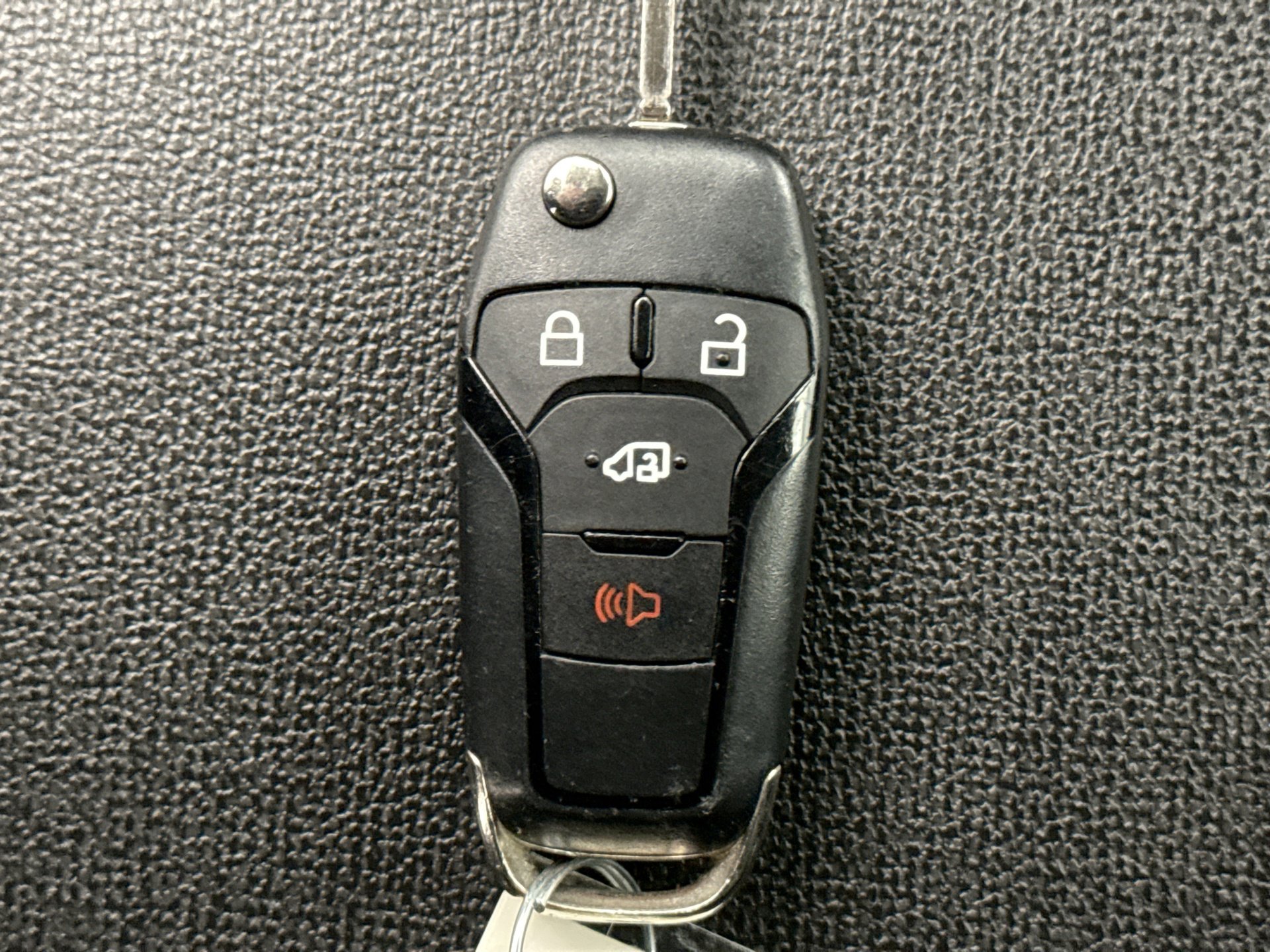 Used 2020 Ford Transit Connect XL image 10