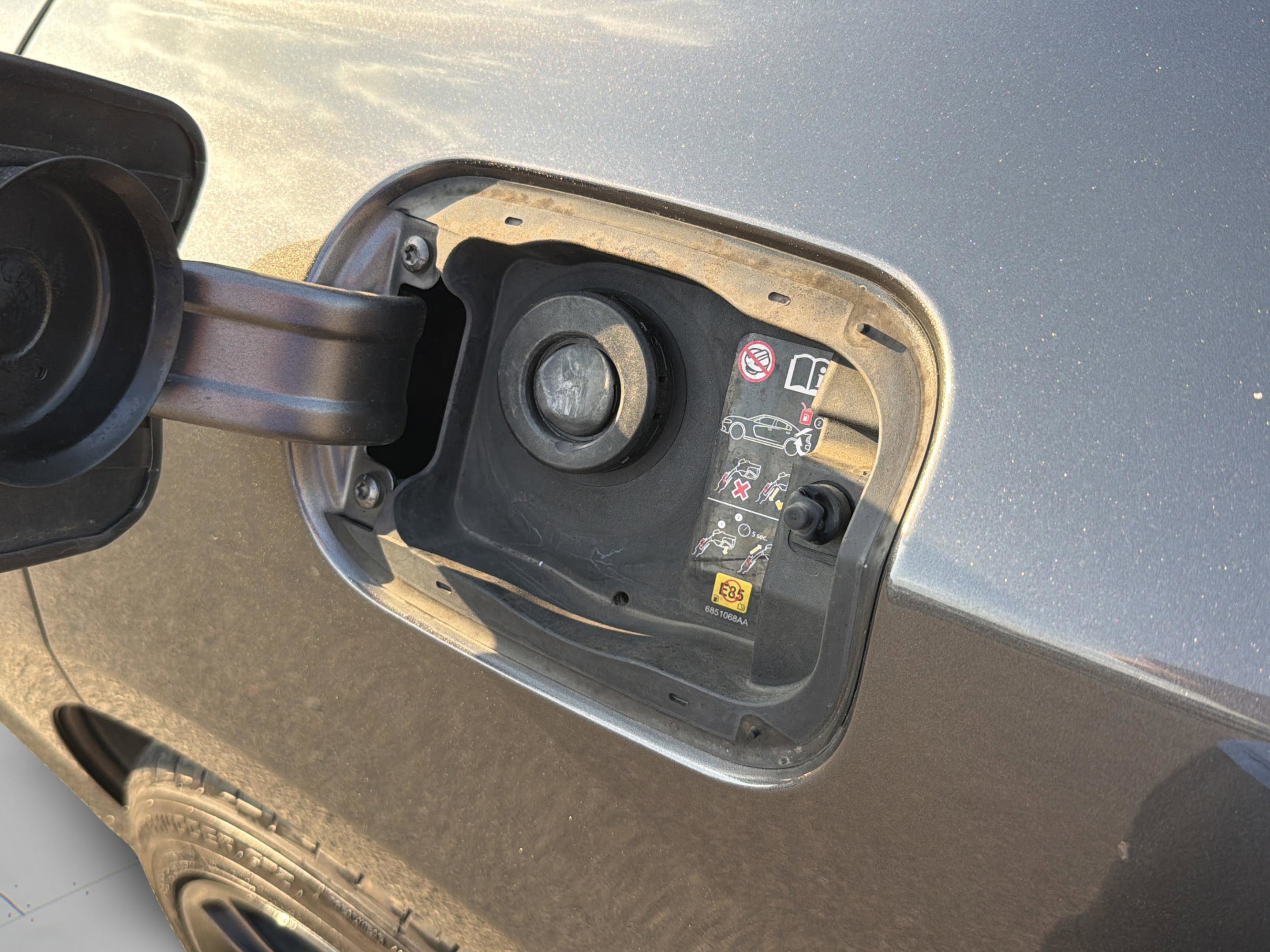 Used 2023 Dodge Charger R/T w/ Blacktop Package image 45