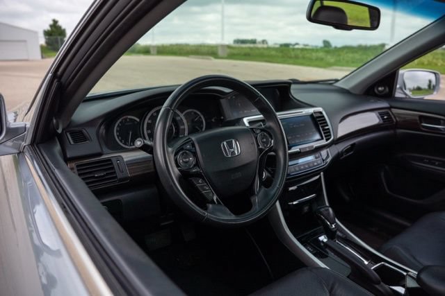 Used 2016 Honda Accord EX-L image 13