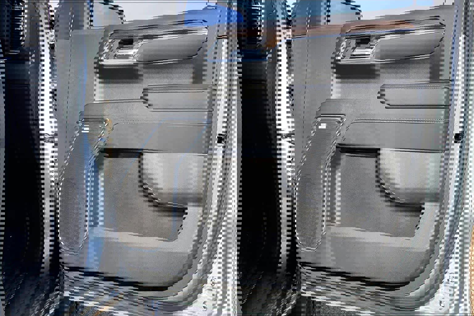 Used 2023 Chevrolet Silverado 1500 RST image 23