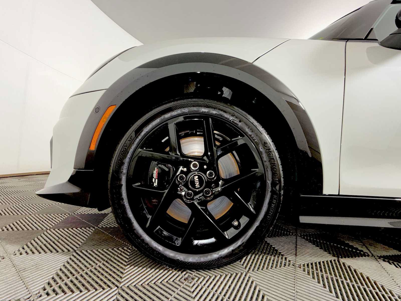 Used 2026 MINI Cooper S FWD image 8