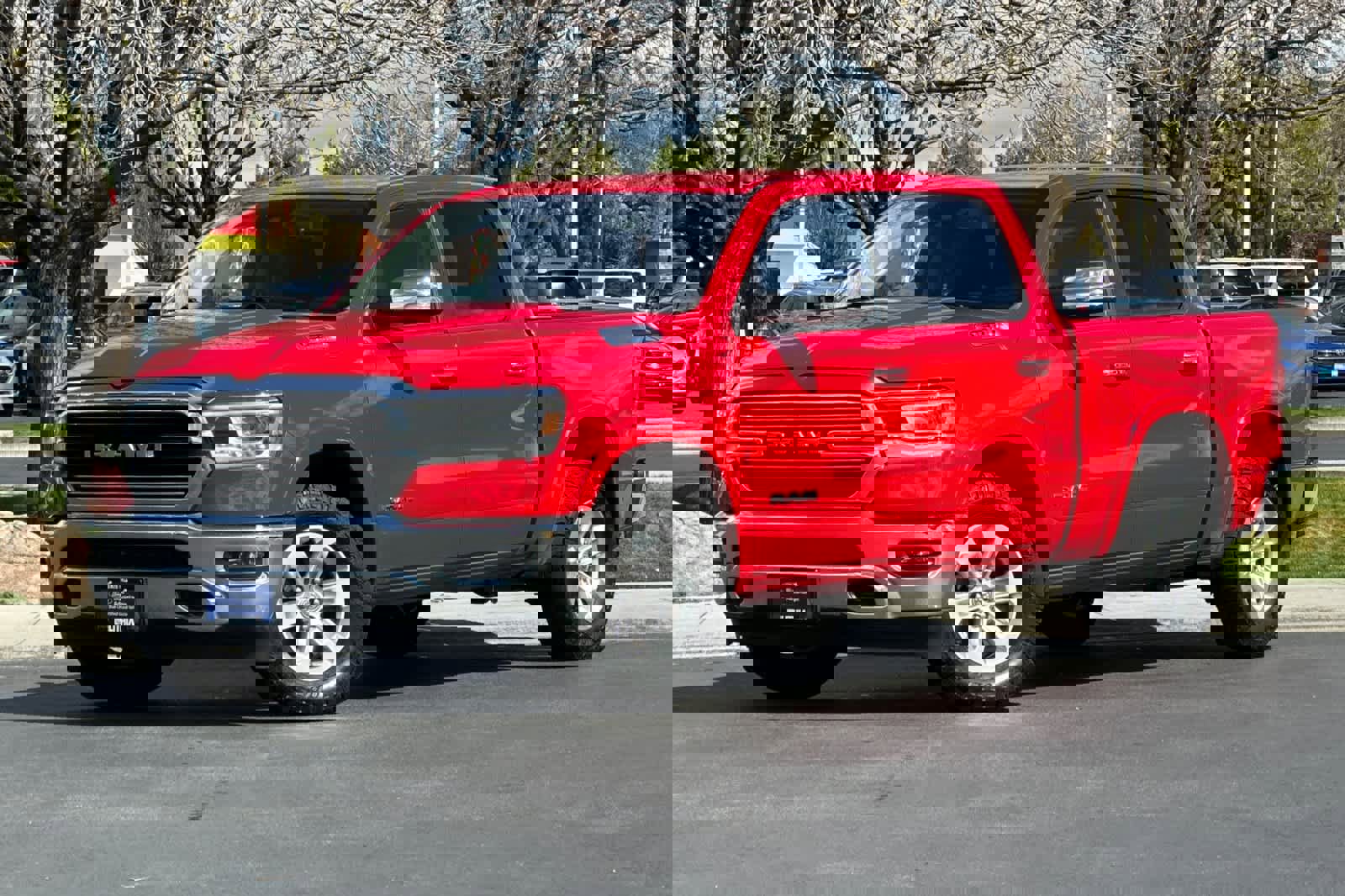 Used 2022 RAM 1500 Laramie AWD/4WD image 1