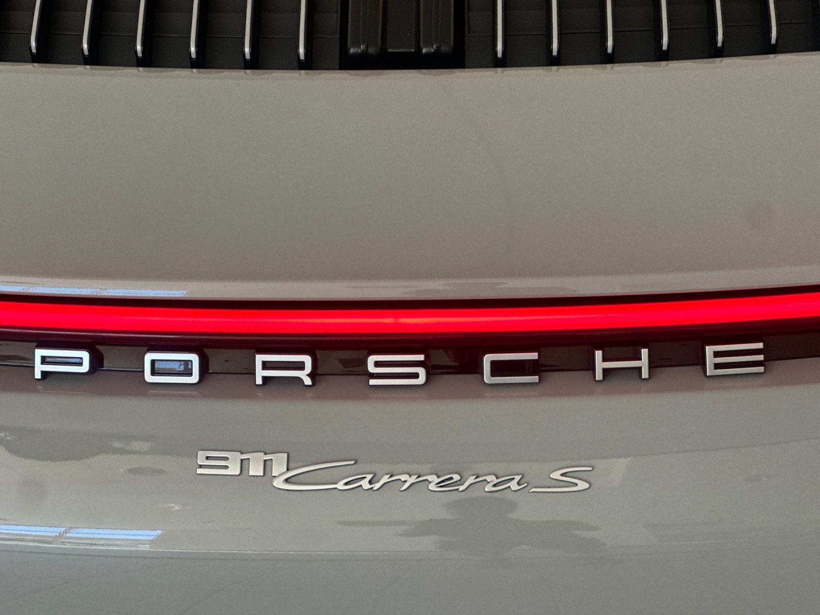 Certified 2020 Porsche 911 Carrera S RWD image 24