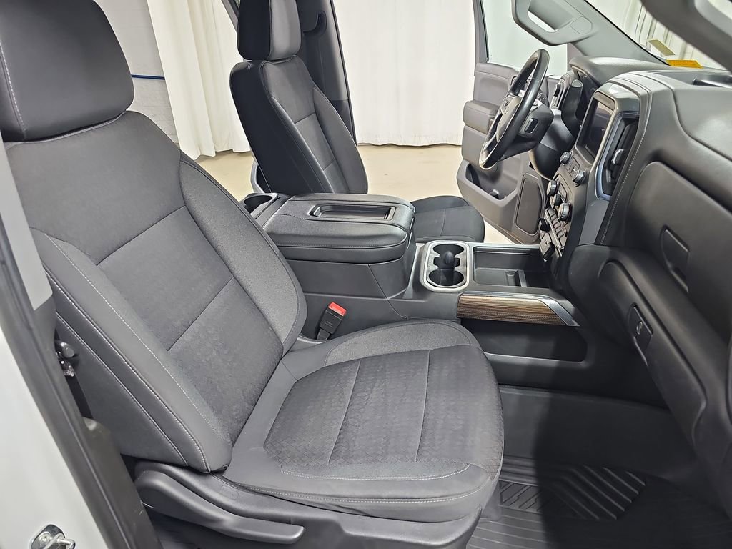 Certified 2021 Chevrolet Silverado 1500 RST image 13