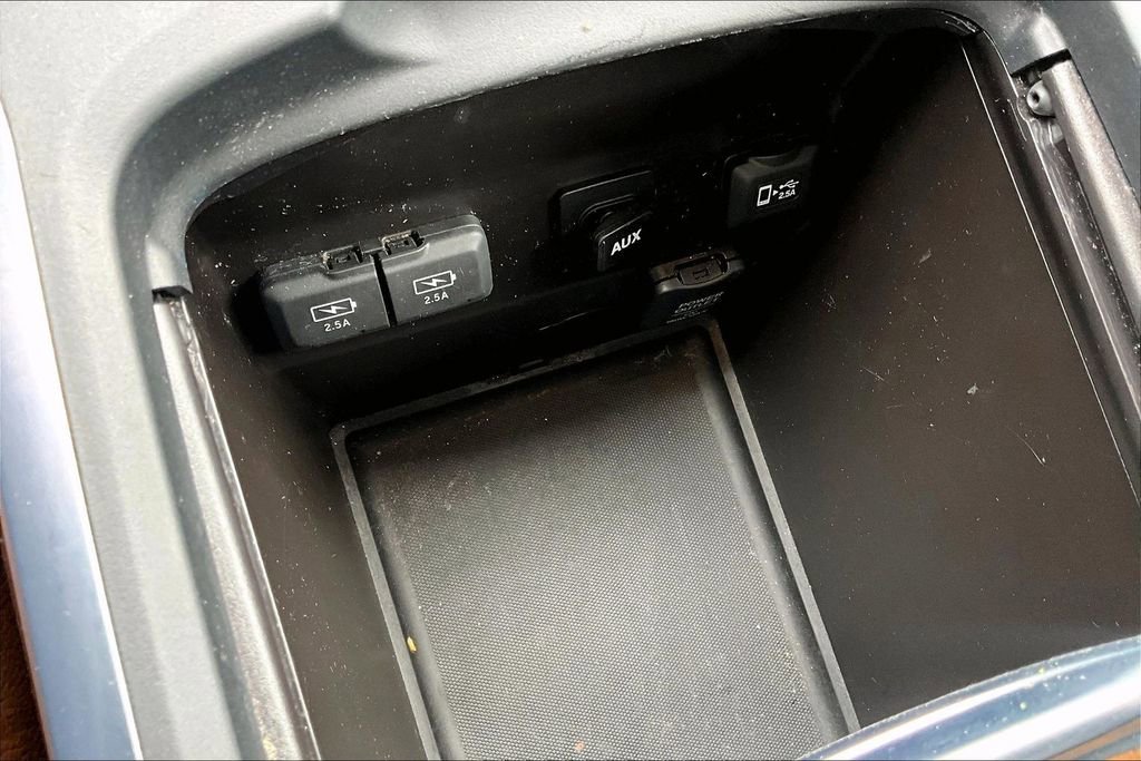 Used 2020 Acura MDX SH-AWD w/ Technology Package image 32