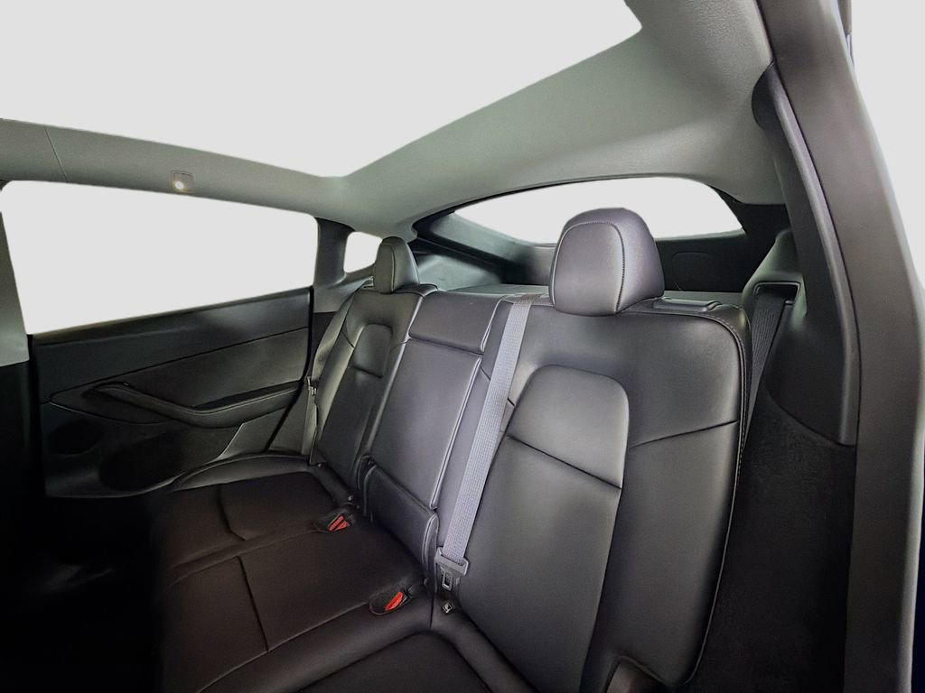 Used 2023 Tesla Model Y Performance image 25