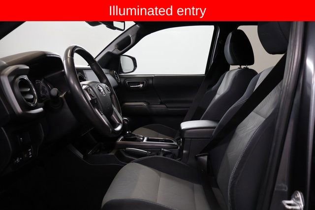 Used 2022 Toyota Tacoma TRD Off-Road image 14