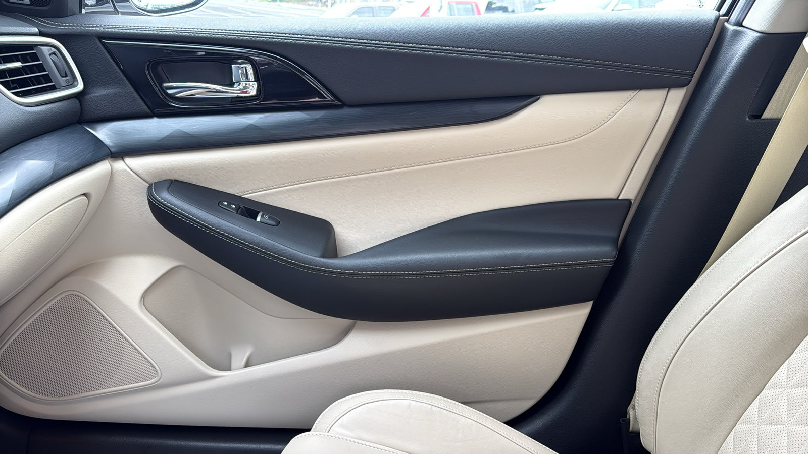 Certified 2021 Nissan Maxima Platinum w/ Sport Mat Group FWD image 19