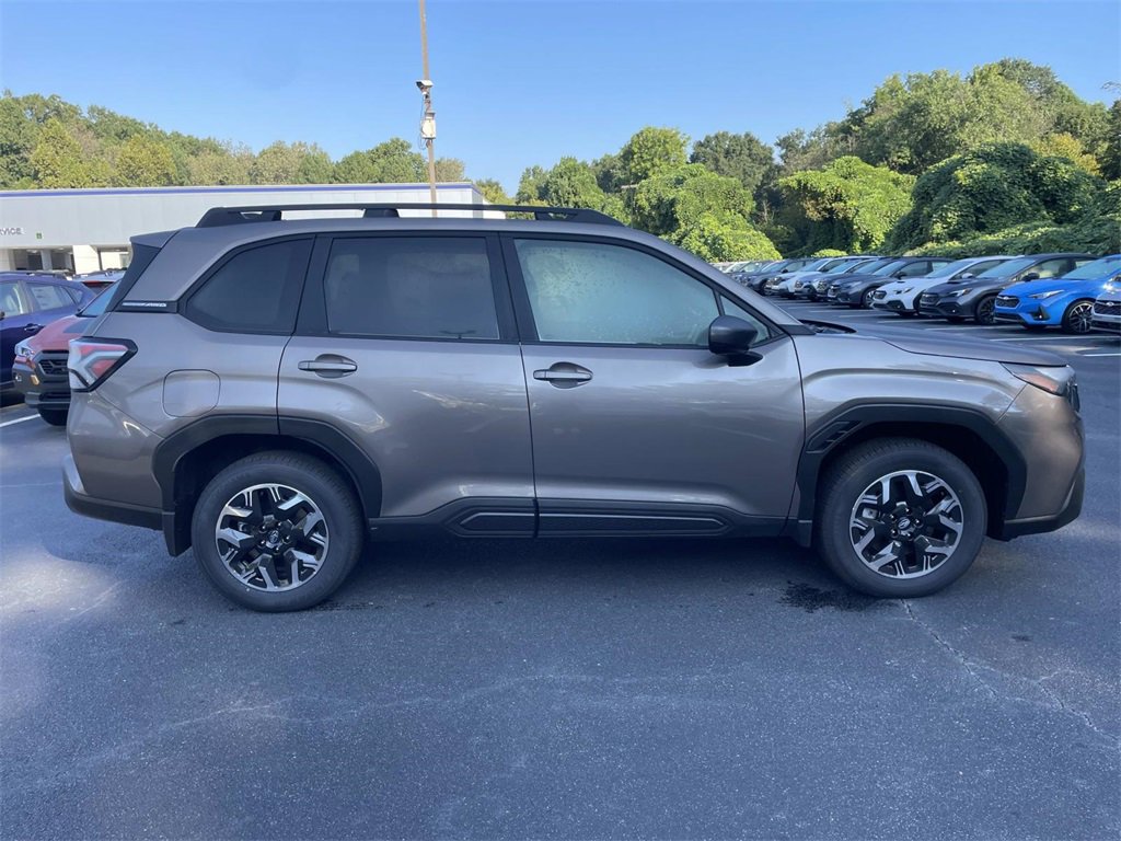 New 2025 Subaru Forester Premium image 2