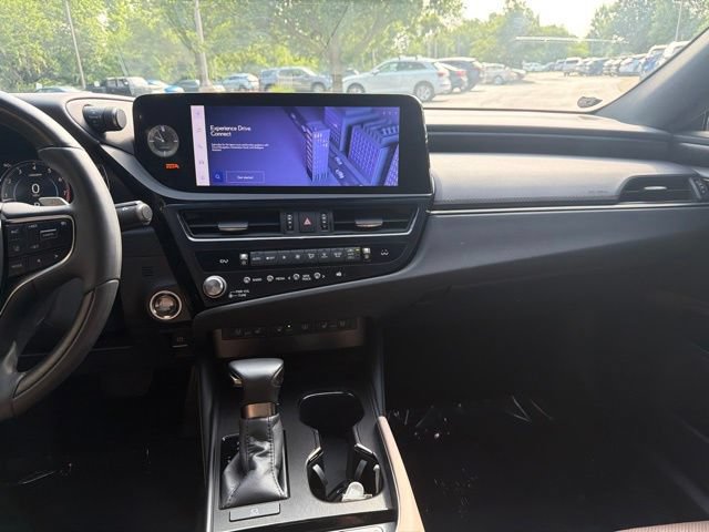 Certified 2024 Lexus ES 350 Ultra Luxury w/ Accessory Package (Z1) FWD image 14