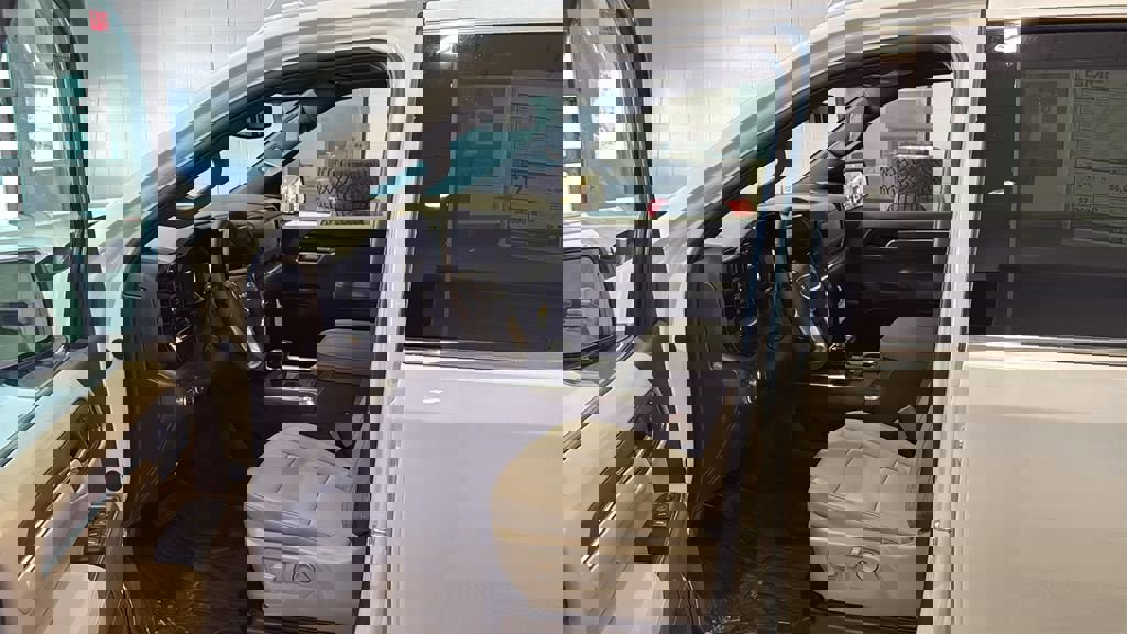 New 2026 GMC Sierra 1500 SLT w/ SLT Premium Plus Package image 22