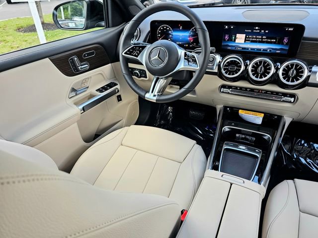 New 2026 Mercedes-Benz GLB 250 4MATIC image 25
