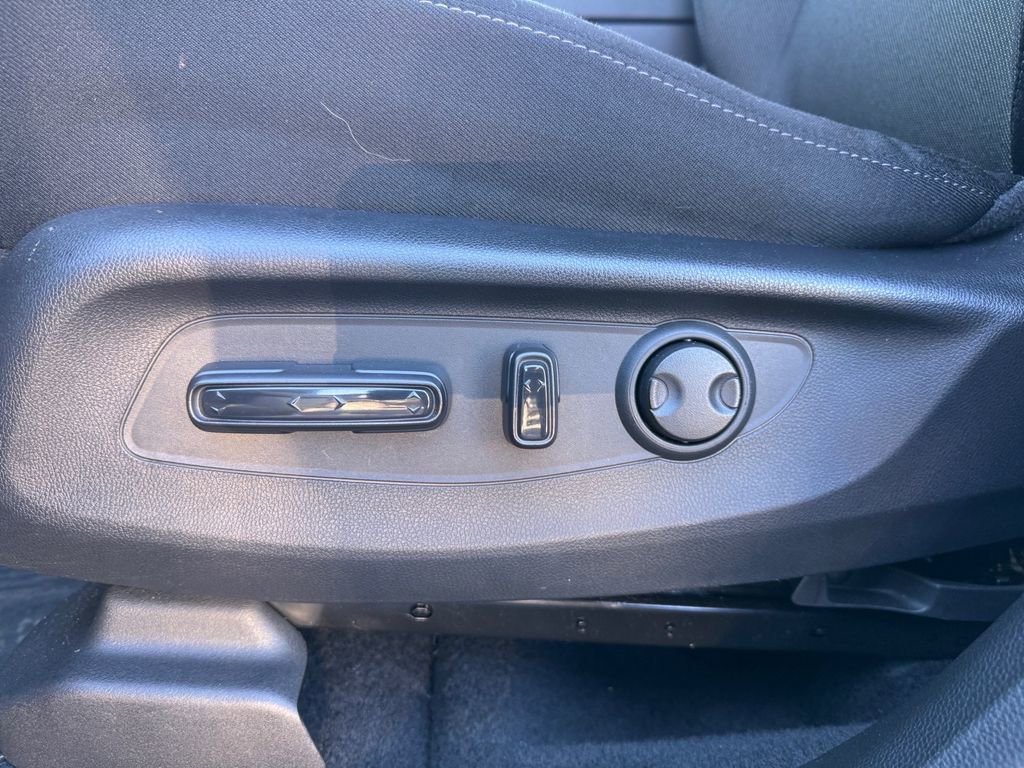 Used 2024 Honda CR-V EX image 14