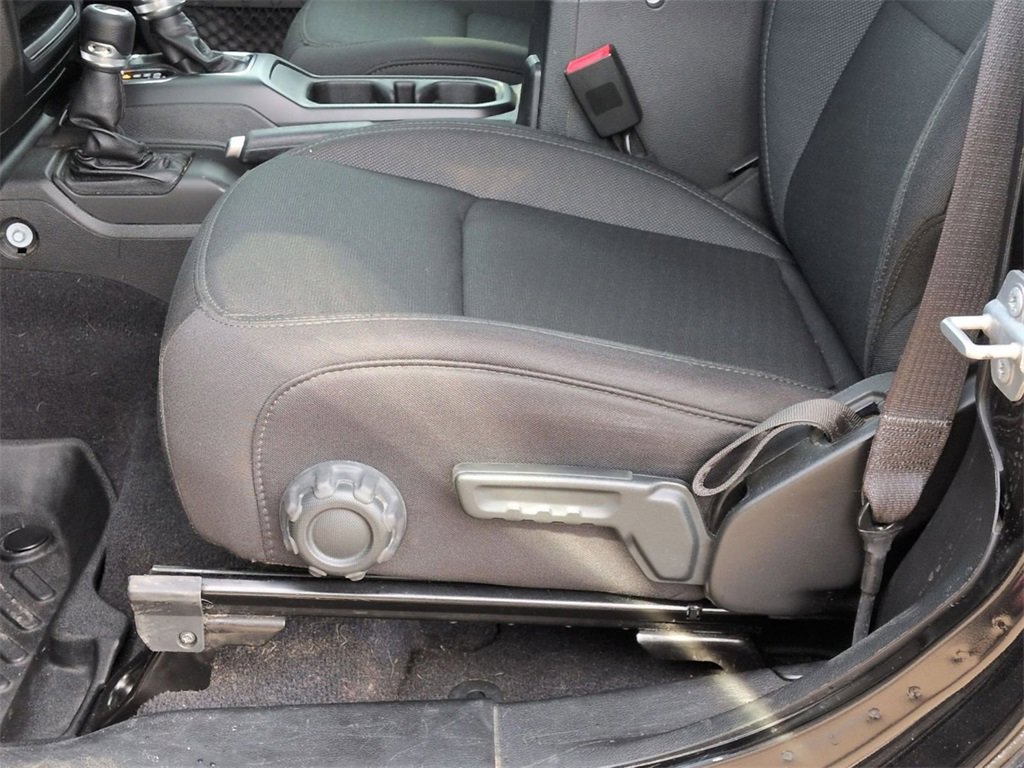 Certified 2019 Jeep Wrangler Sport S image 13