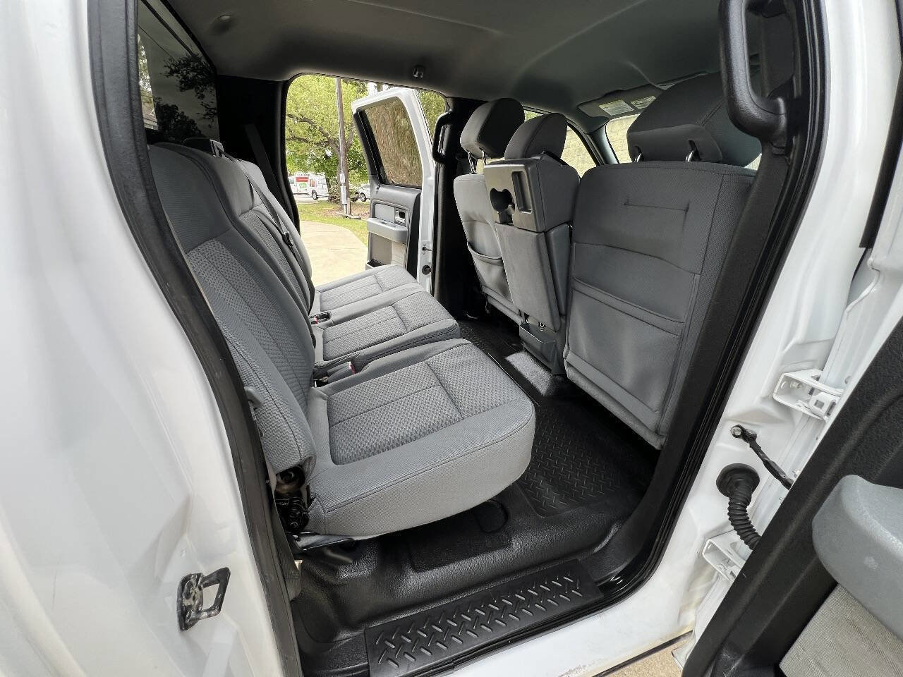 Used 2013 Ford F150 XLT w/ Trailer Tow Pkg image 24