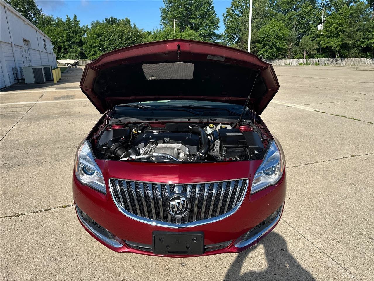 Used 2017 Buick Regal Sport Touring FWD image 11