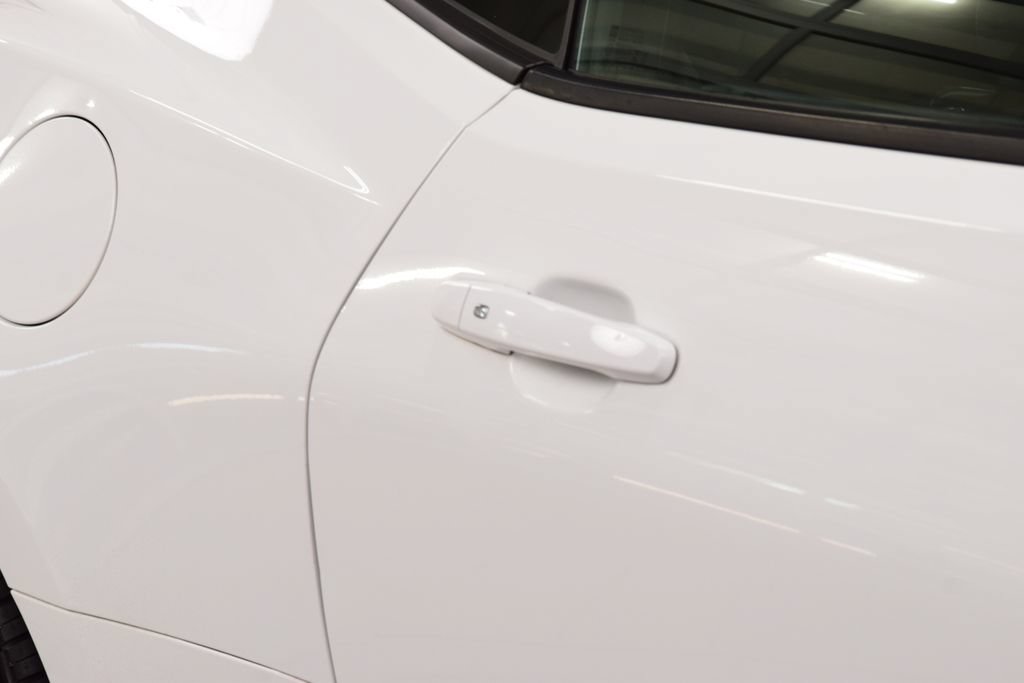 Used 2021 Chevrolet Camaro SS RWD image 21