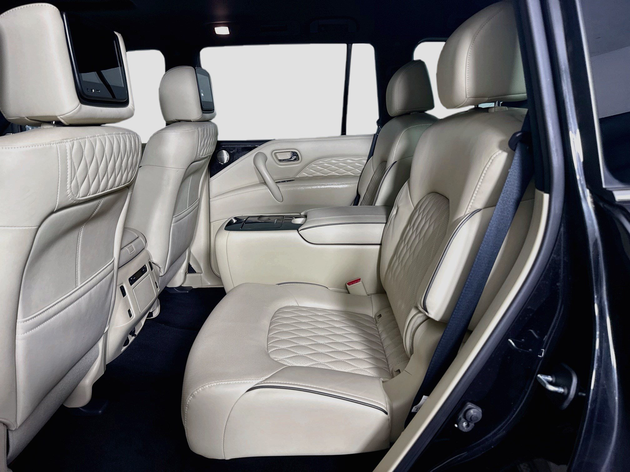 Used 2023 INFINITI QX80 Sensory w/ Cargo Package AWD/4WD image 25