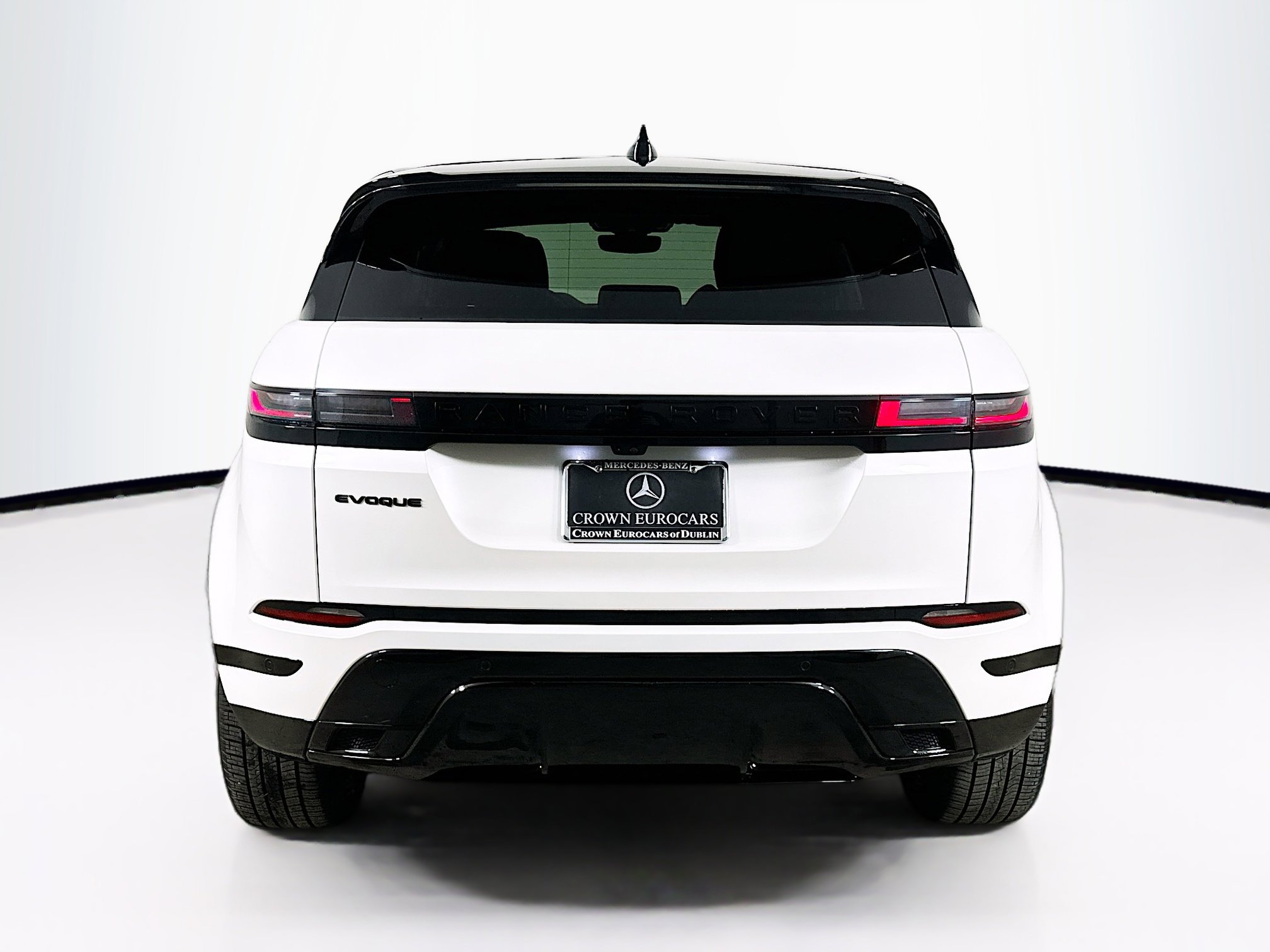 Used 2024 Land Rover Range Rover Evoque Dynamic SE image 7