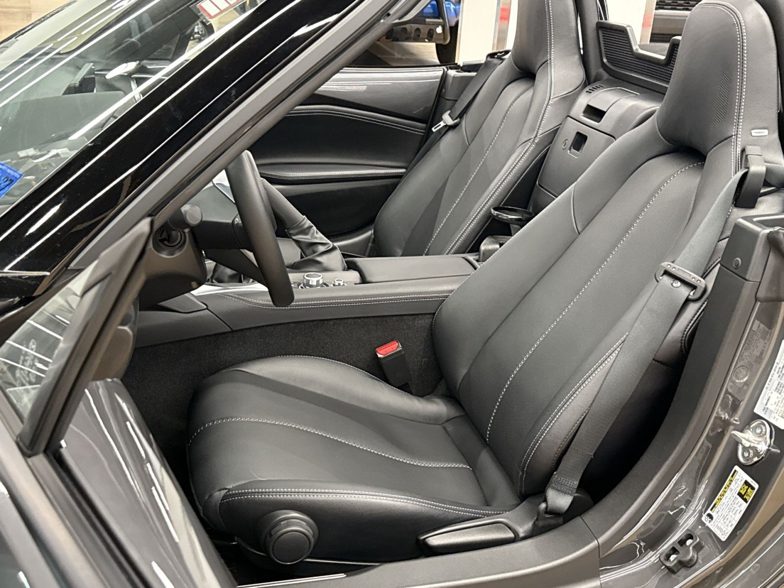 Used 2024 MAZDA MX-5 Miata Grand Touring w/ Weather Package RWD image 14