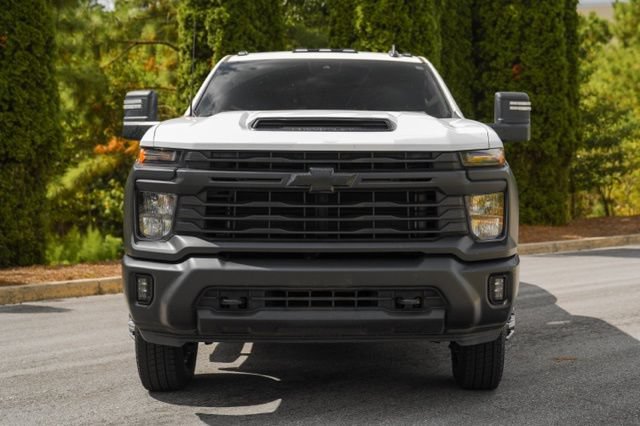 Used 2024 Chevrolet Silverado 3500 LT w/ Convenience Package AWD/4WD image 18