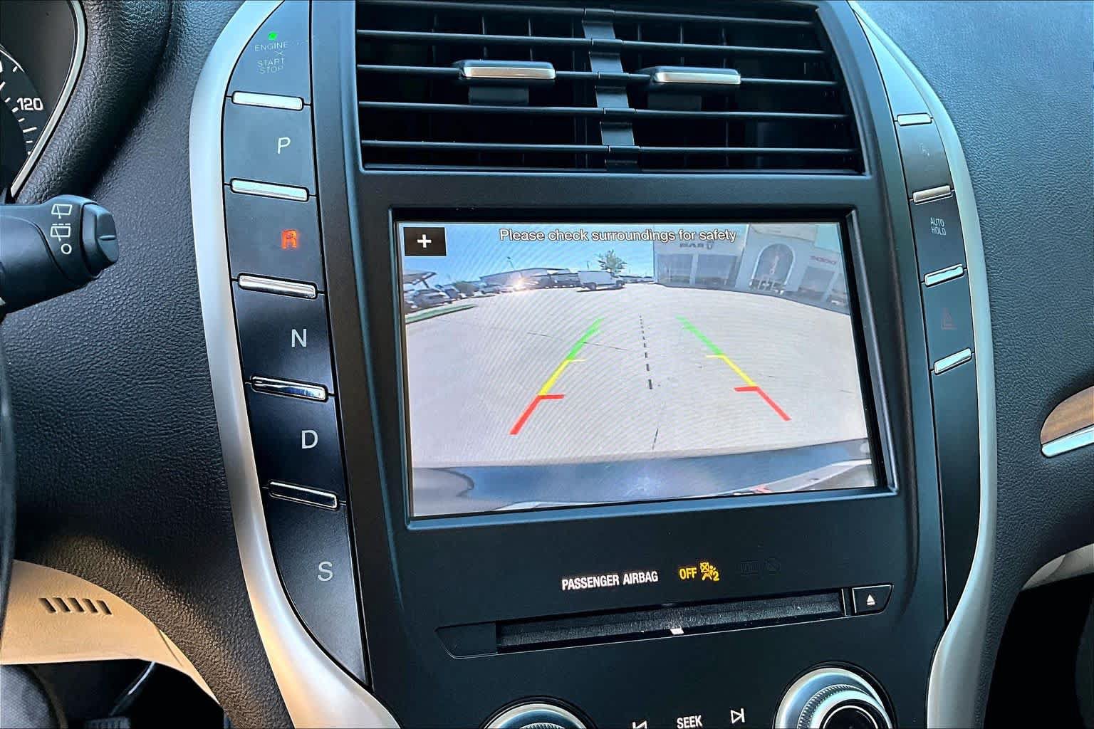 Used 2019 Lincoln MKC Select w/ Select Plus Package FWD image 23