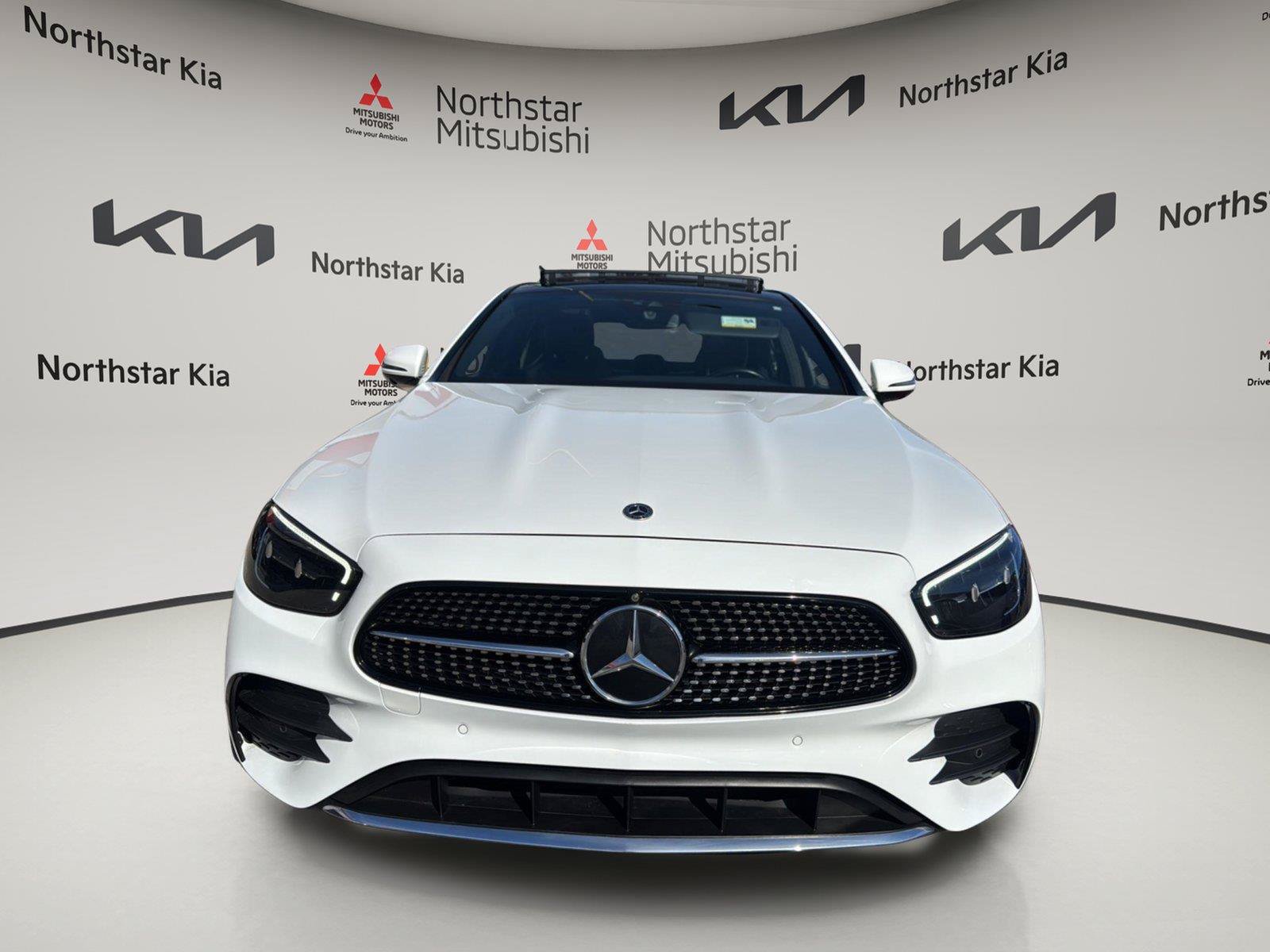 Used 2022 Mercedes-Benz E 350 Sedan image 9