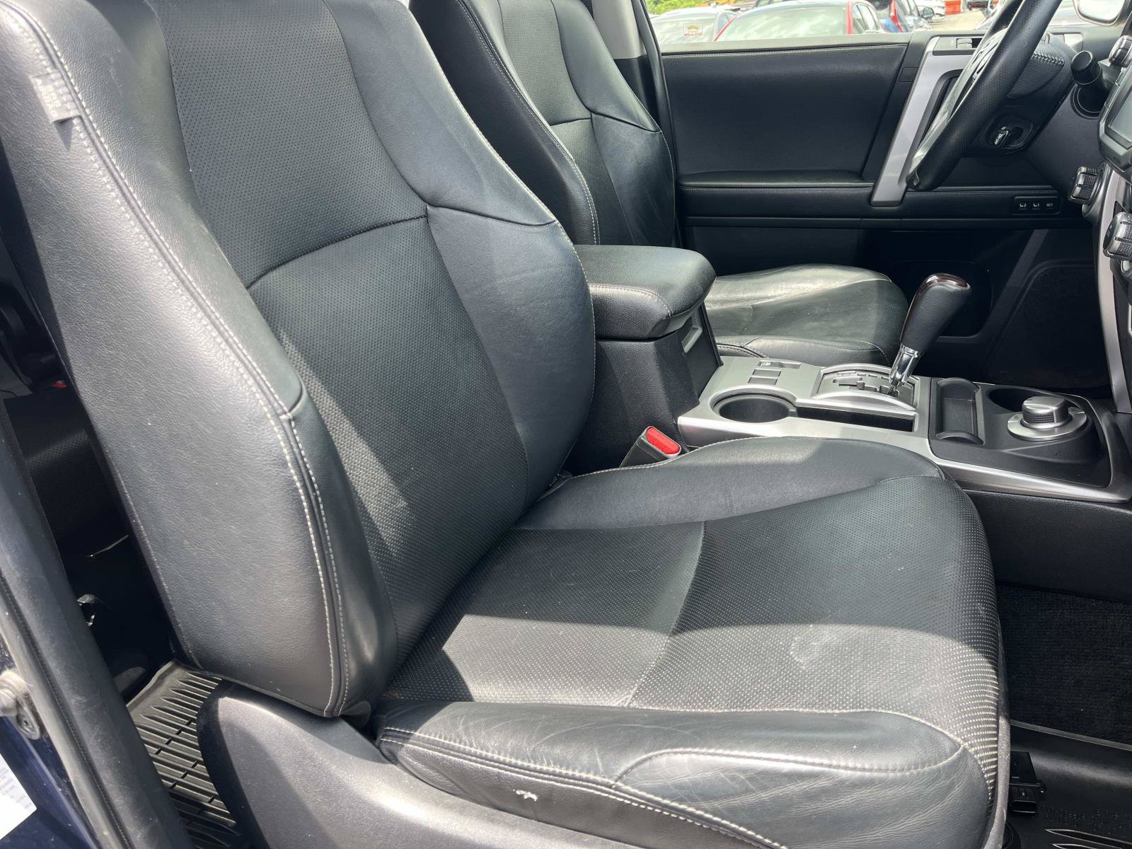 Used 2017 Toyota 4Runner Limited AWD/4WD image 27