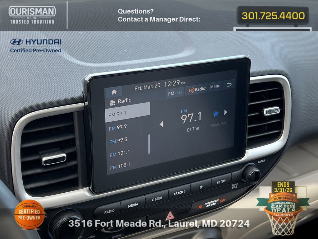 Certified 2025 Hyundai Venue SEL image 10