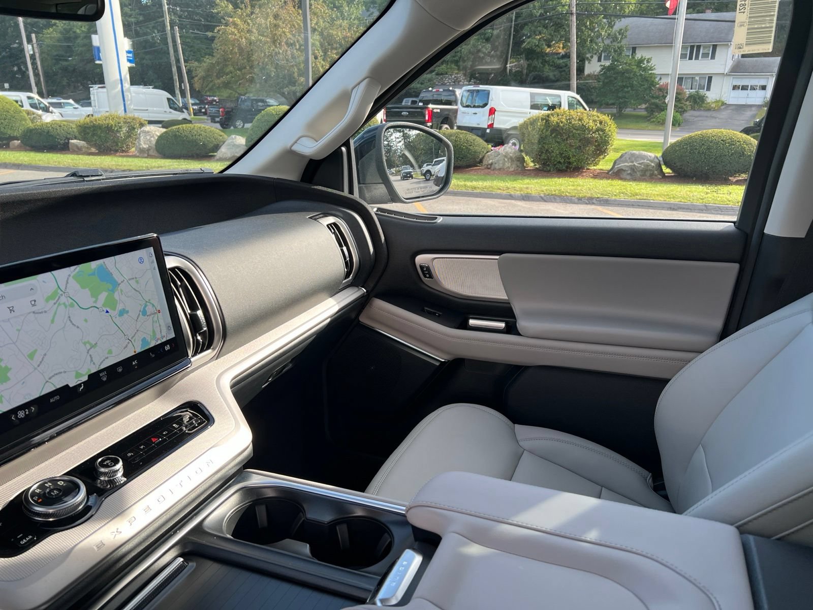 New 2027 Ford Expedition Active AWD/4WD image 23